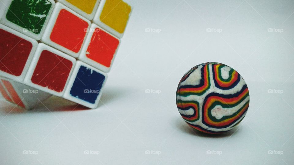 Ball vs Cube