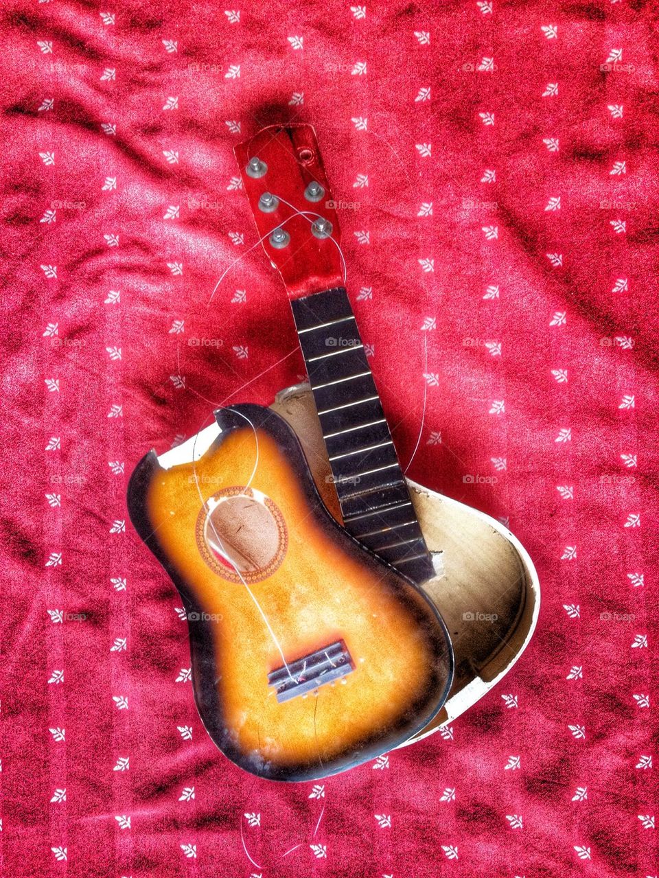 broken guitar