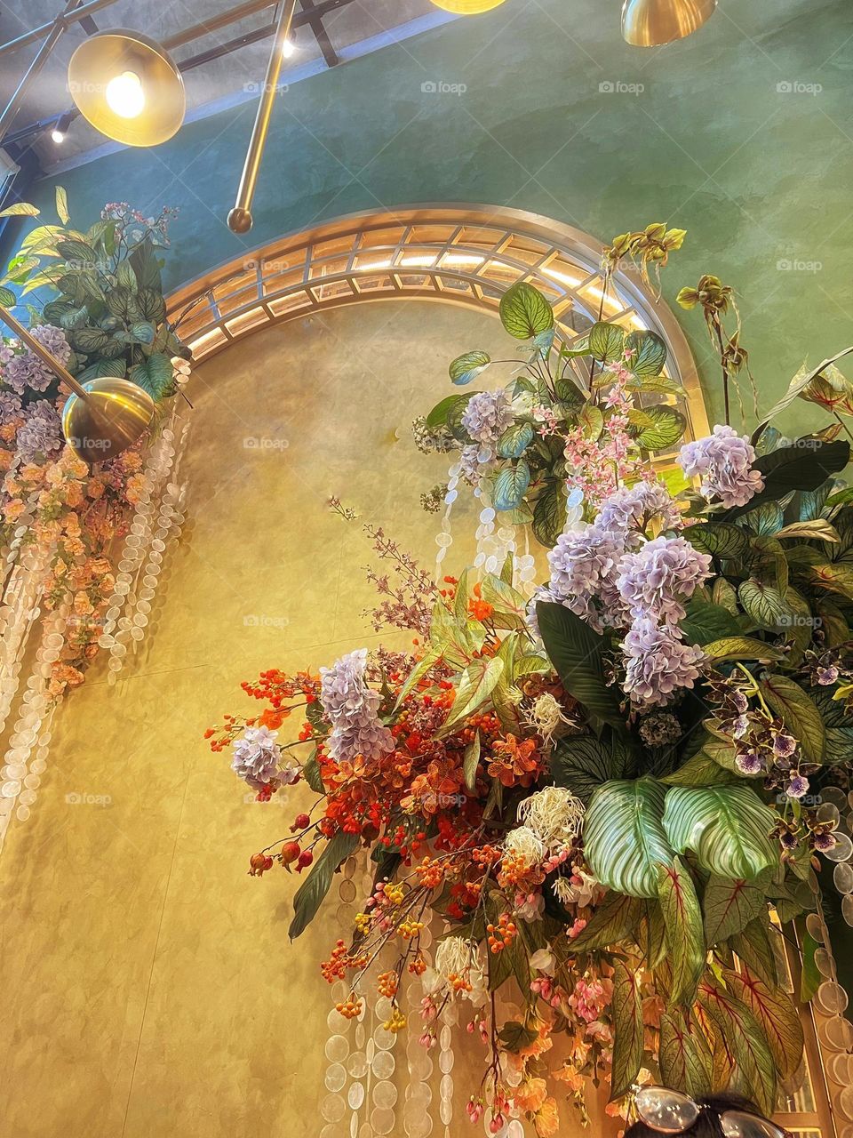Photos of decorating flower arches according to various events