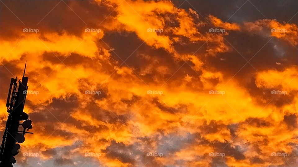 nubes color fuego?
