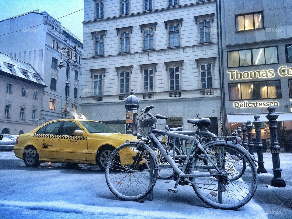 Budapest bike and taxi