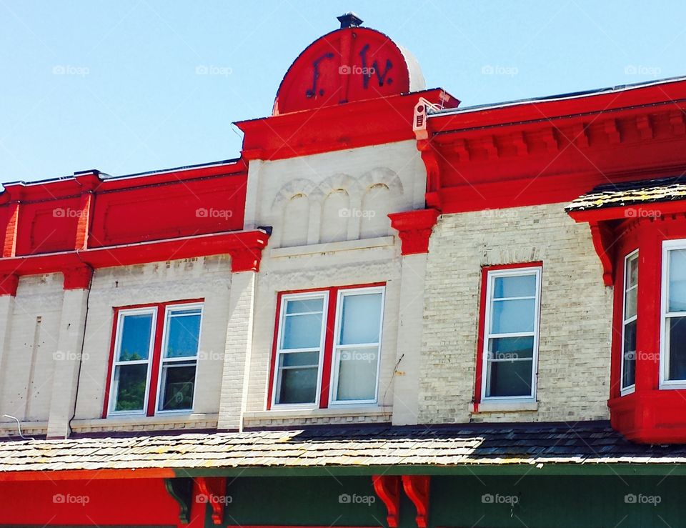 Architecture. Red