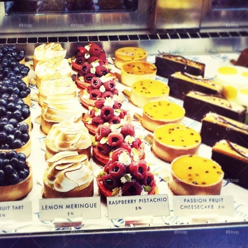Pastry case, lower Manhattan 2014