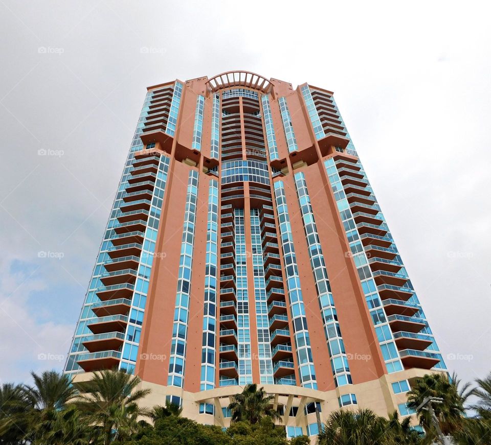 The Portofino in South Beach (“Portofino Tower”) is a stunning 44-story masterpiece of design that was one of the first of the new “ultra-luxury” high-rises to emerge in the now trendy South of Fifth (SoFi) area in South Beach.