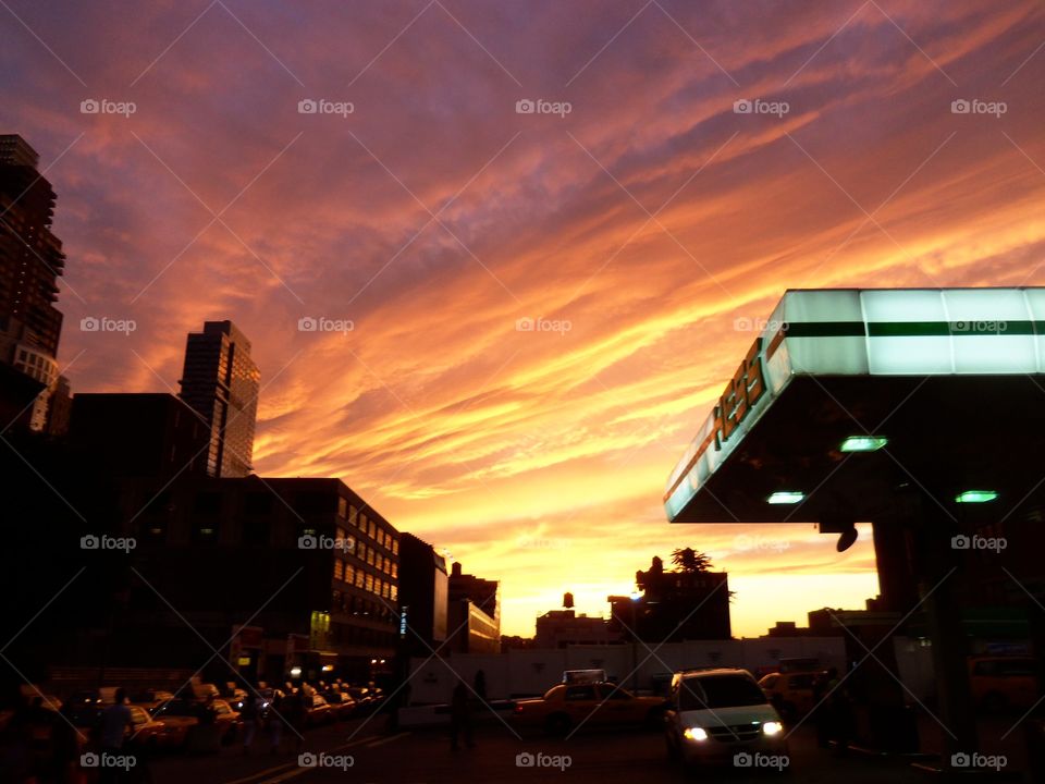 The warmest sunset. Driving back at station in New York City I noticed the warmest sunset