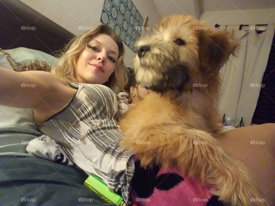 PUPPY CUDDLES 😍😍😍😍