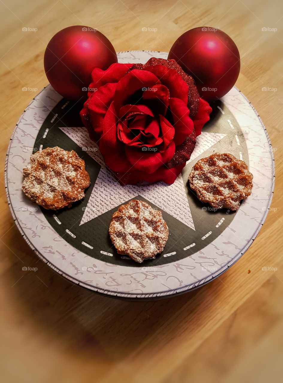 Dark Christmas Waffle Cookies