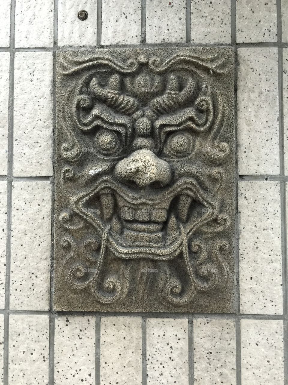 Dragon tile. 