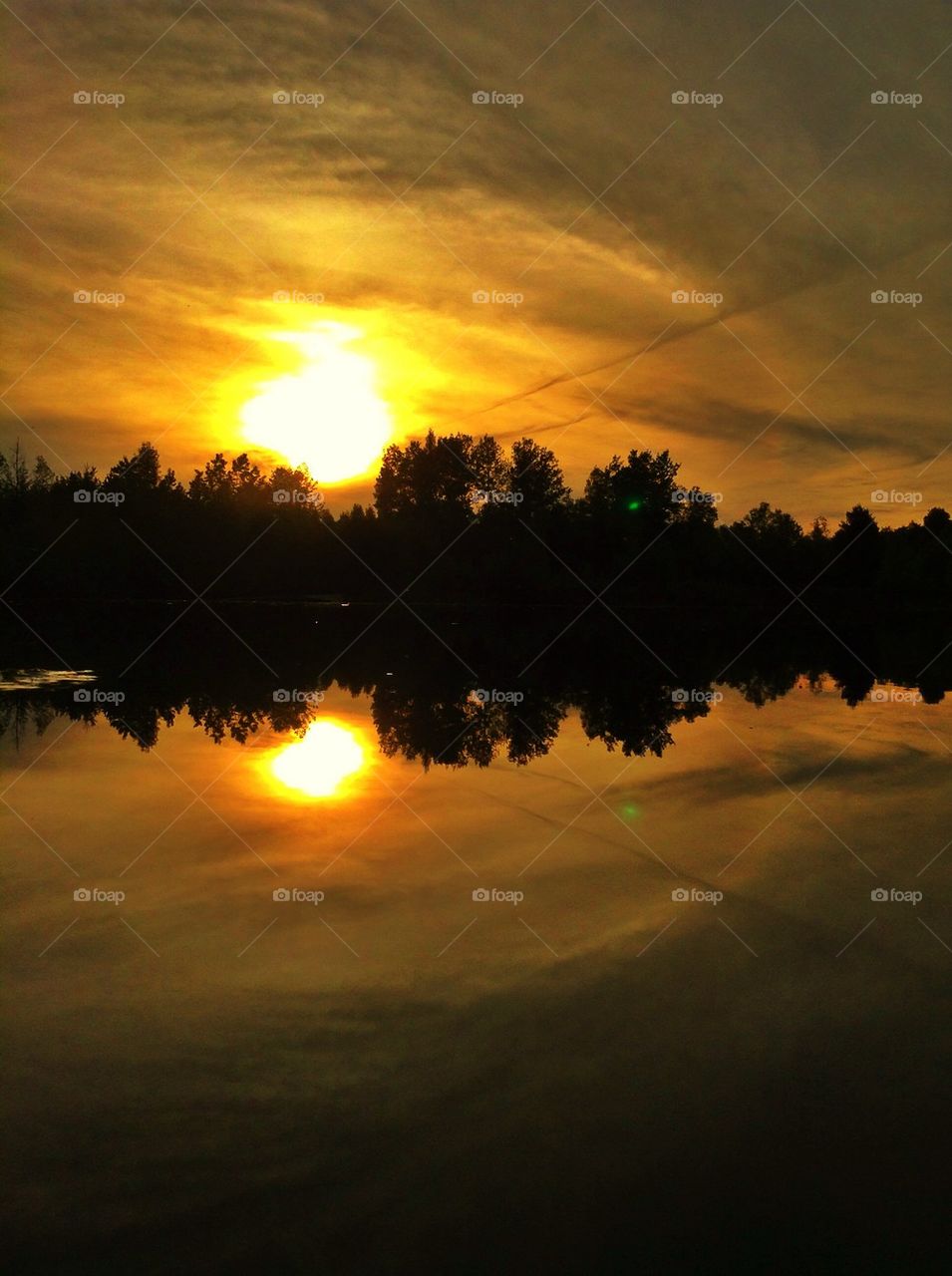 Sunset lake reflection