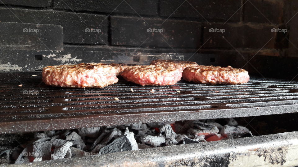bbq grill burgers