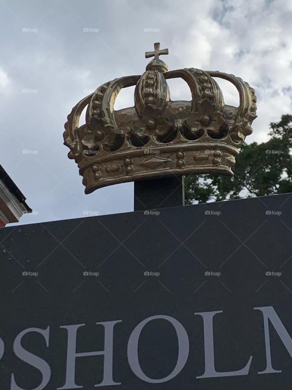 Crown king 