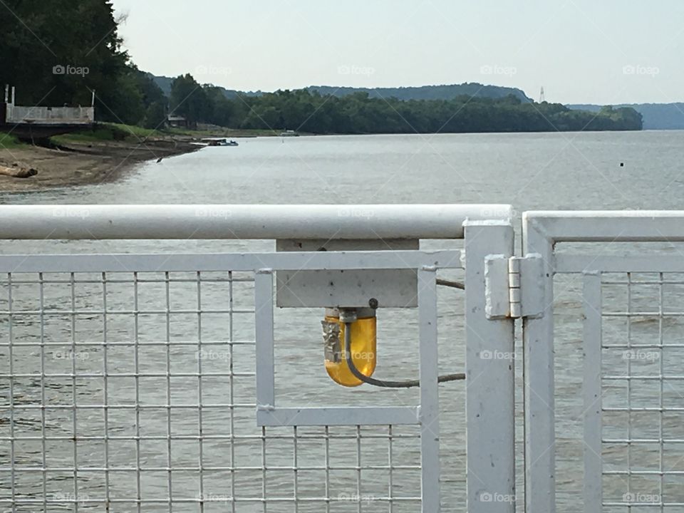 Ferry across the river 