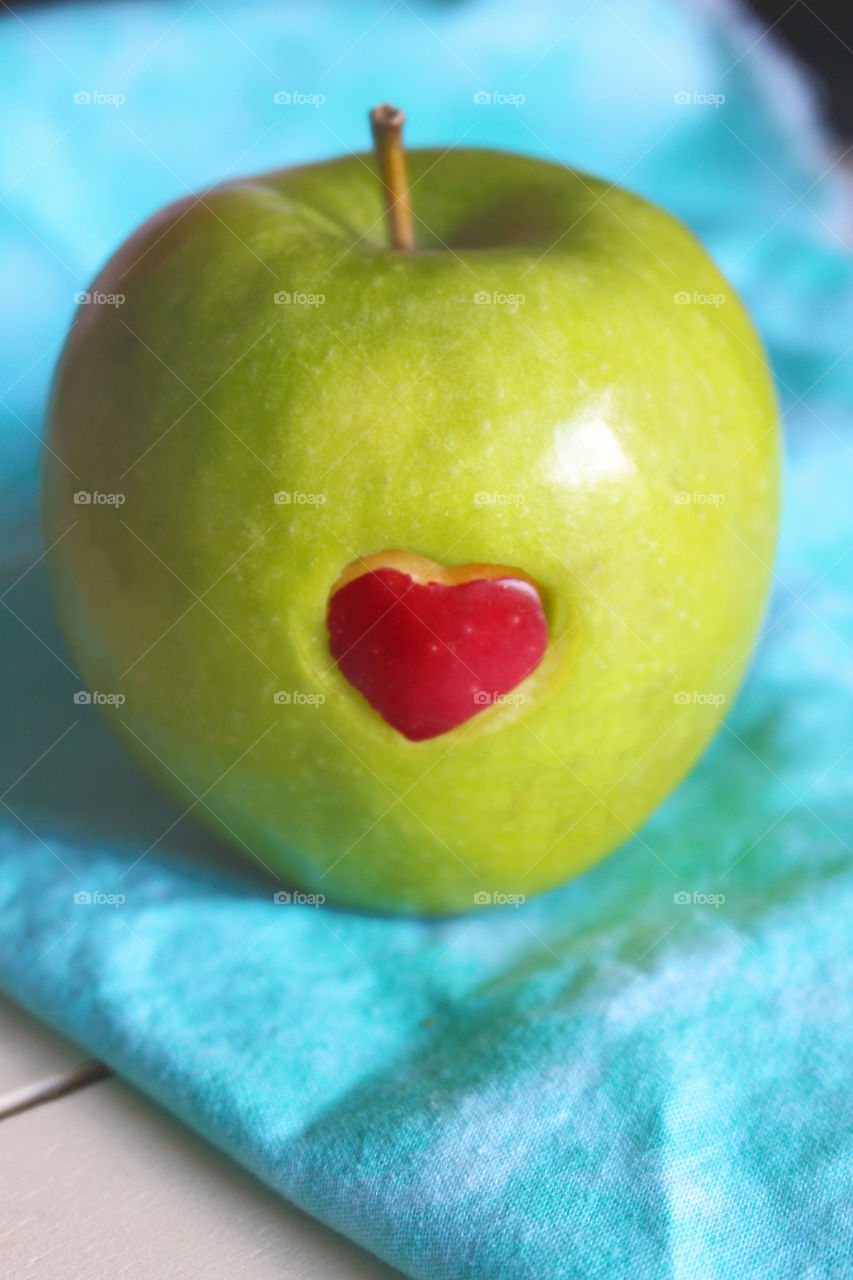 green apple