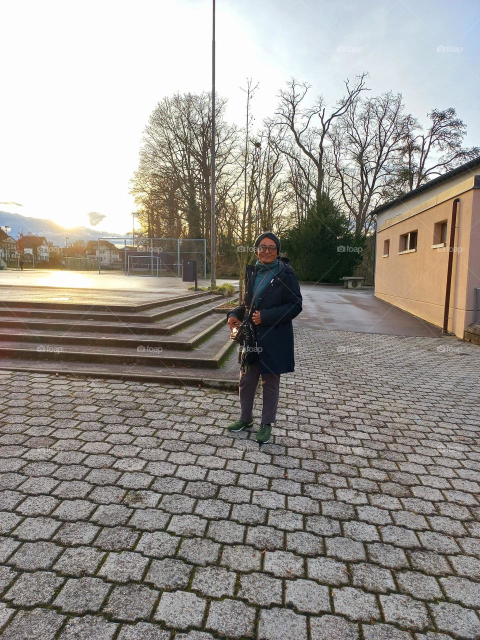 Equinócio da Primavera. O fenômeno,  ocorre quando os raios  solares incidem diretamente  sobre a linha do Equador, fazendo com que  os dois  hemisférios do Planeta Recebam a mesma quantidade de luz e de escuridão.