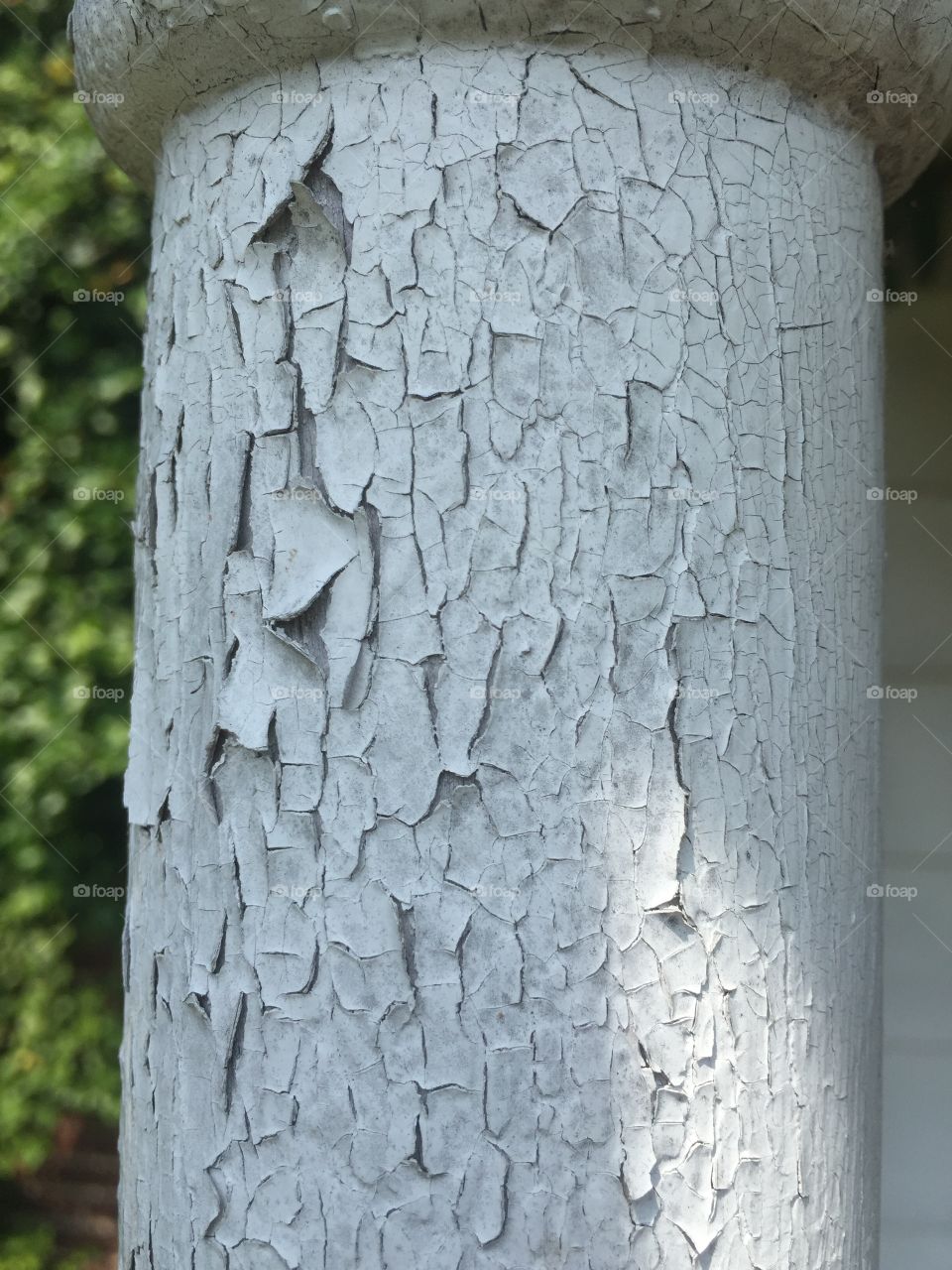 Cracked paint