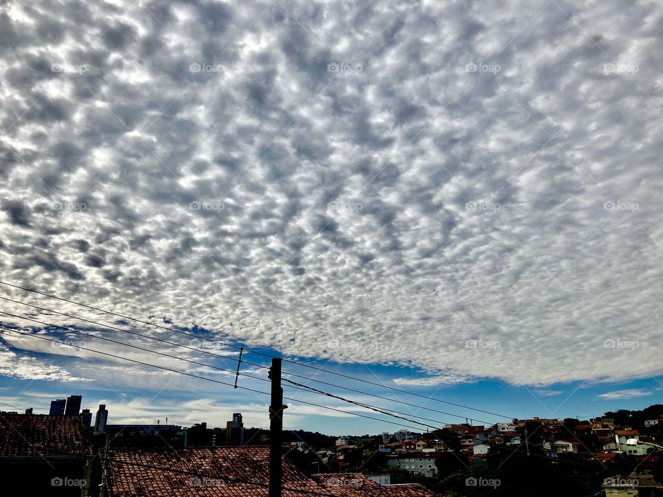 As #nuvens invadiram a cidade!
Olhe aí o céu #bragantino como ficou!
☁️📸
#FOTOGRAFIAéNOSSOhobby
#paisagem #landscape #sky #clouds #bragancapaulista 