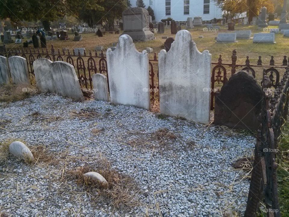 Piscatawaytown Burial ground tombstones