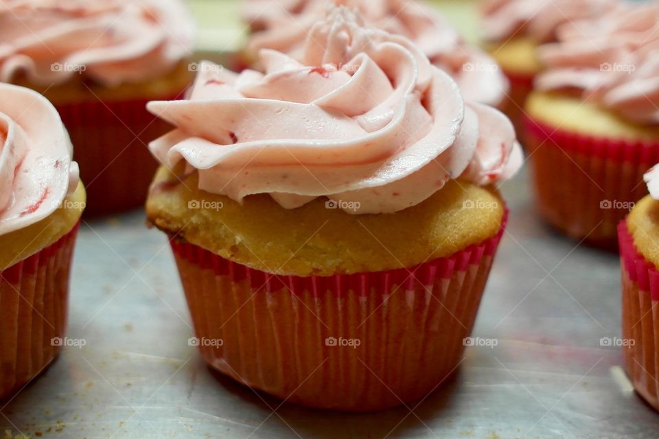 Strawberry cupcakes