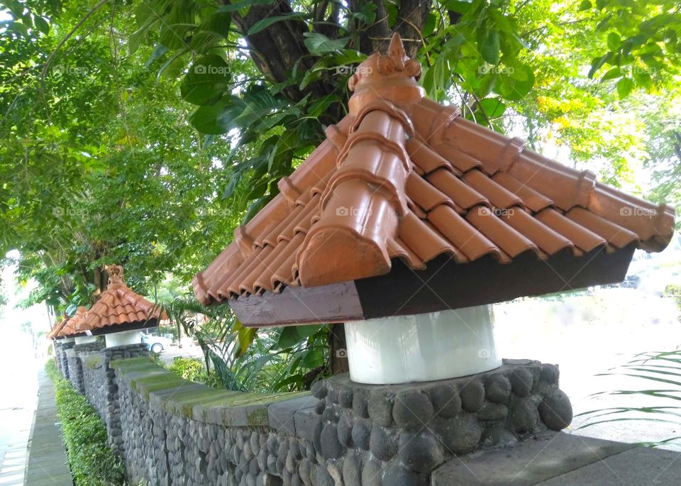 Triangle shape on rooftile