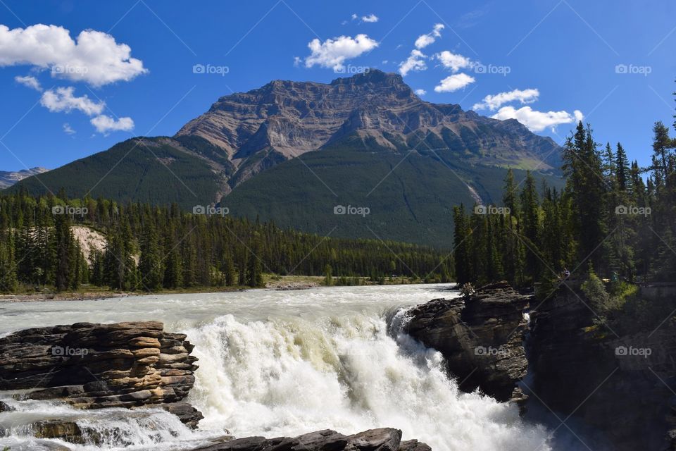 Athabasca Falls in Jasper National Park
