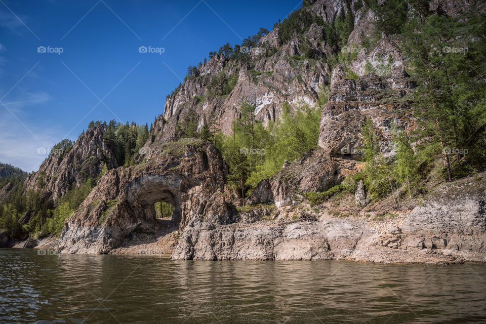 King's gate rock