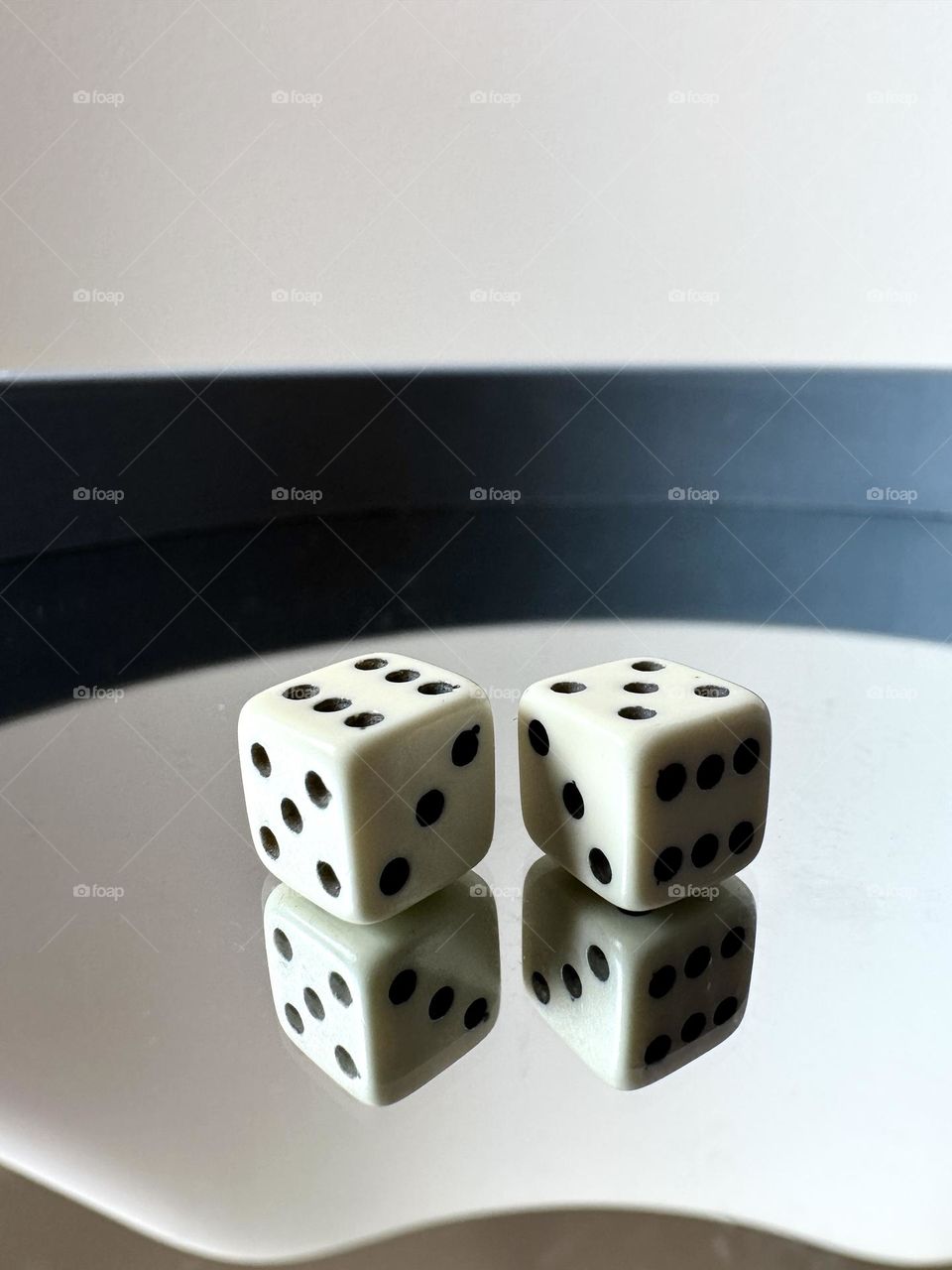 Dots on dice 