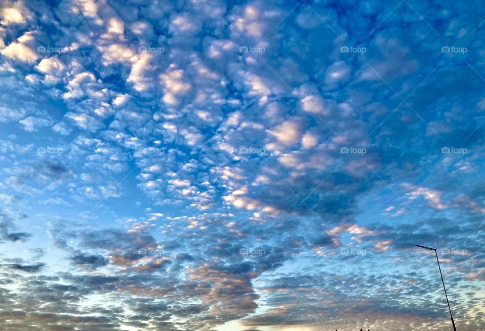 🌄🇺🇸 An extremely beautiful dawn in Jundiaí, interior of Brazil. Cheer the nature! / 🇧🇷 Um amanhecer extremamente bonito em Jundiaí, interior do Brasil. Viva a natureza! 