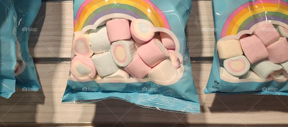 Pride colors - Rainbow marshmallows