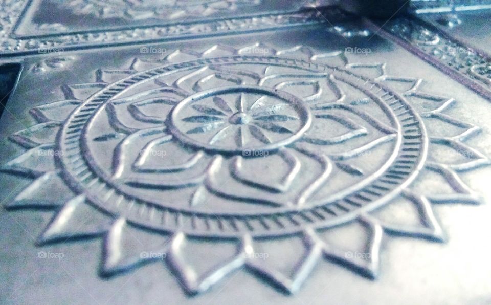 Silver vintage Design