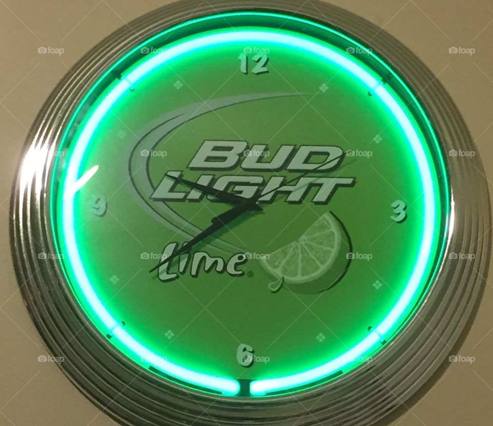 BLL neon wall clock 