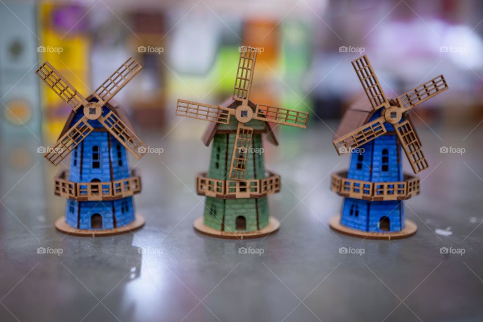 Pequenos moinhos de vento