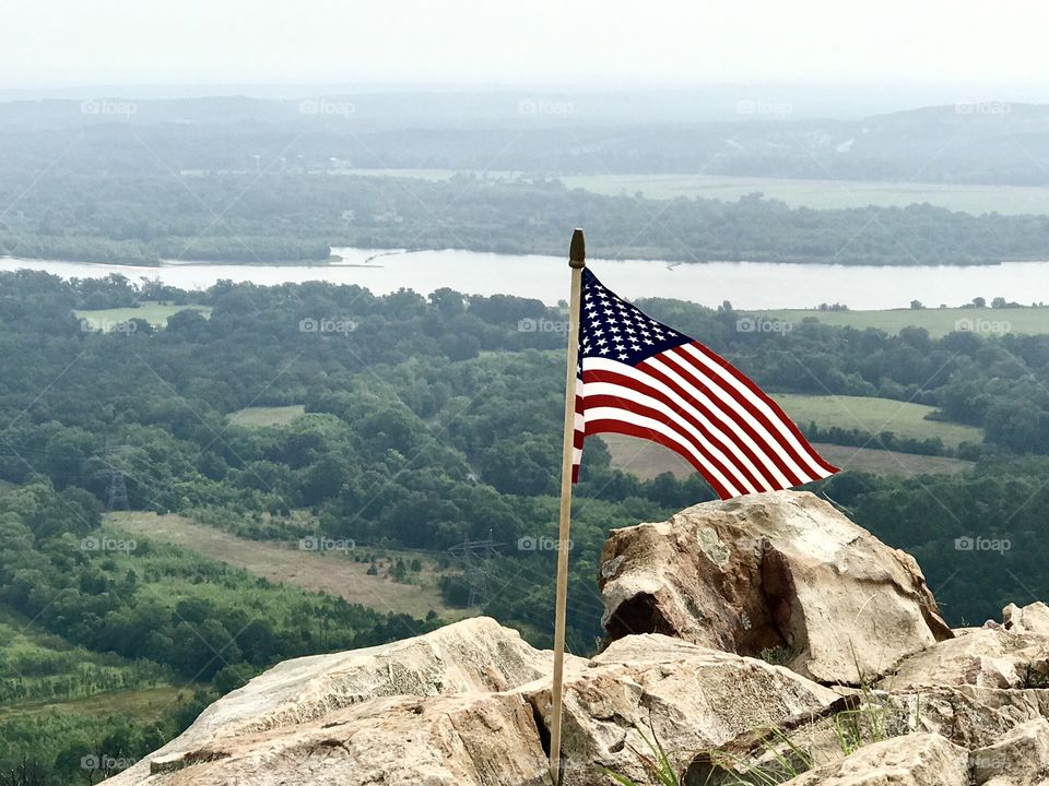 Flag @ Pinnacle Mountain State Park