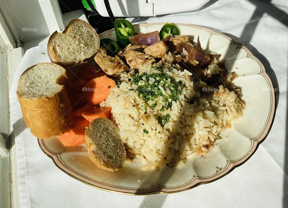 Rice with hierbas ,chicken carrot and green chili picosito