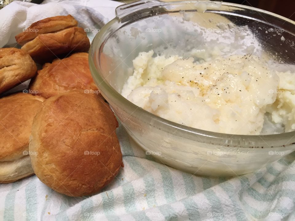 Biscuits and potatoes 