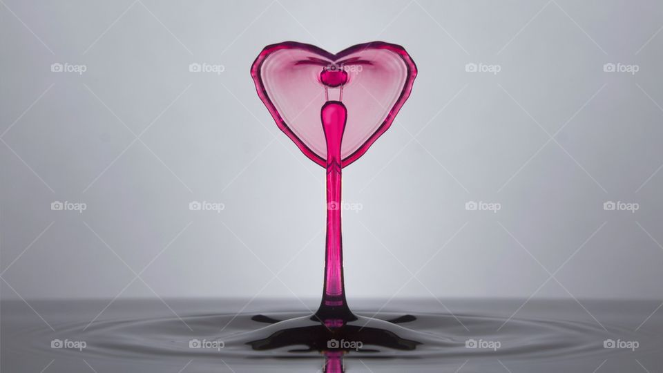 Water droplet heart mirrored
