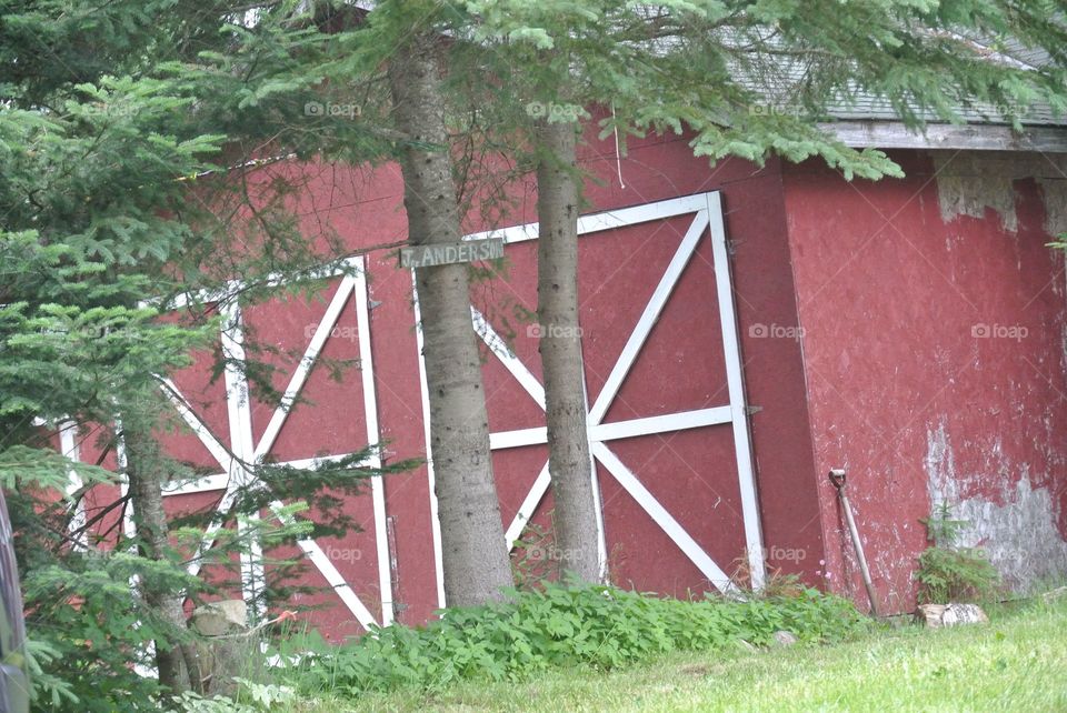 Red barn door