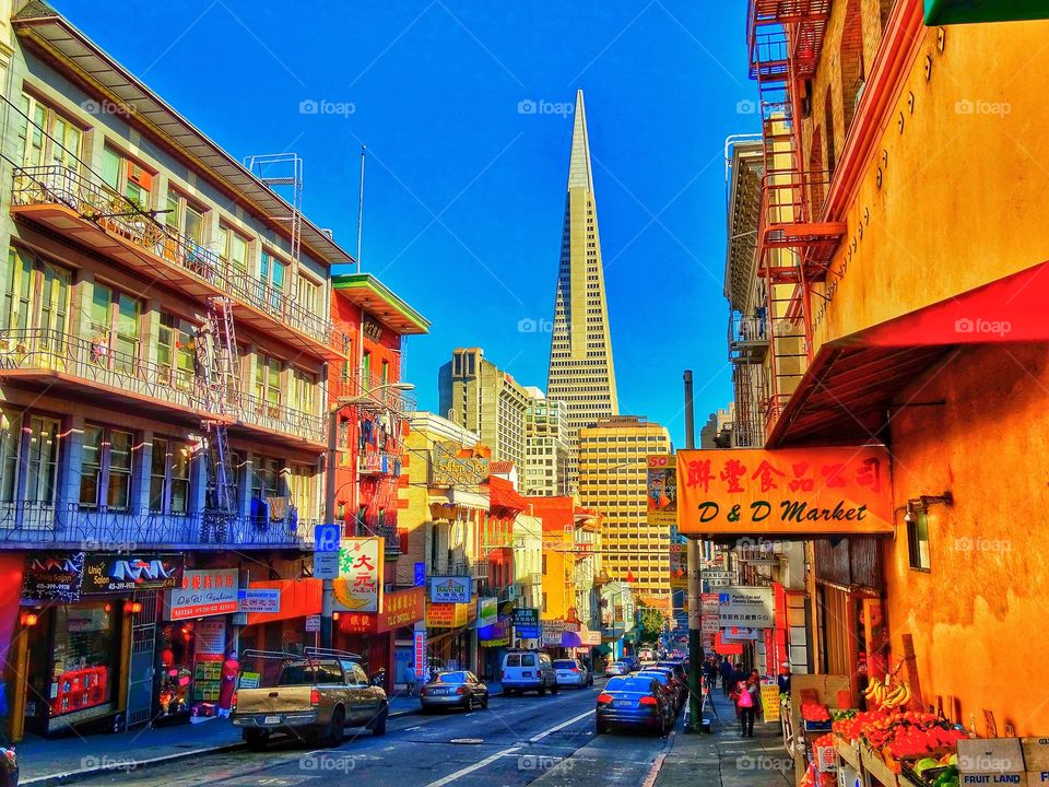 Street Scene In San Francisco Chinatown 