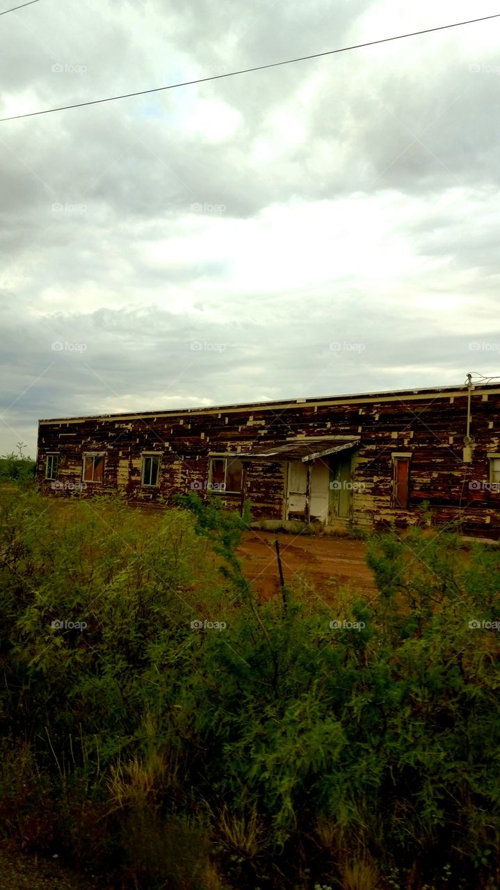 Abandoned House Eerily Waits...