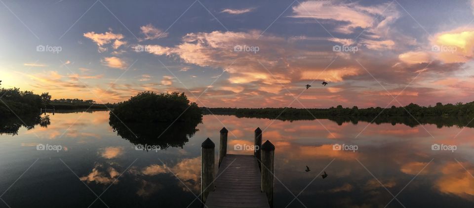 Sunset at the pier 