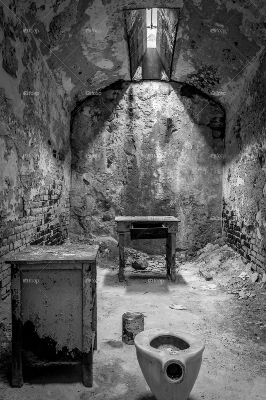 Cell at eastern state penitentiary 