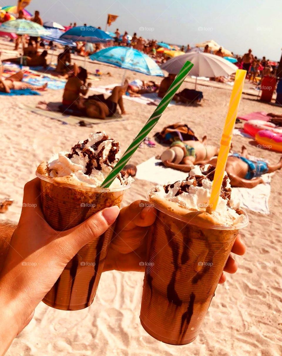 could frappe on the beach