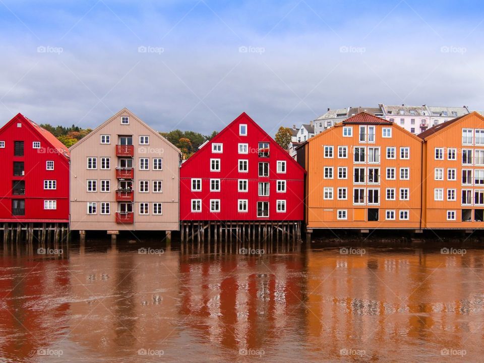 здания, архитектура, вода, красный Автор: Mussi Katz