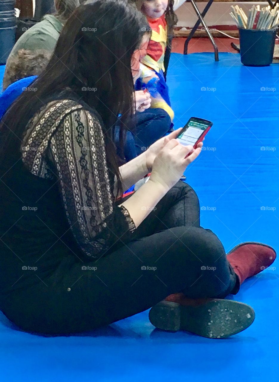 Messages on smartphone