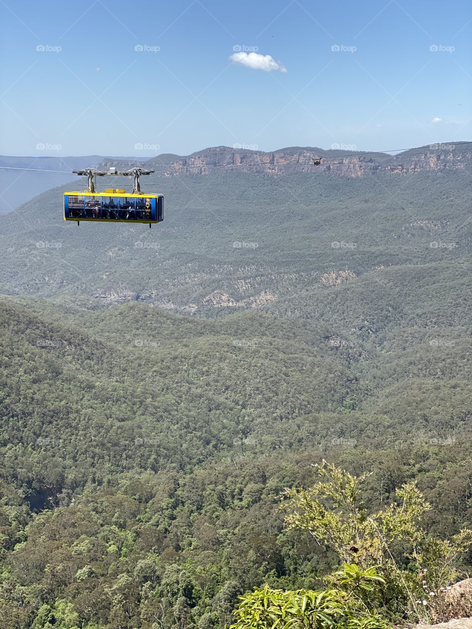 Yellow sky tram at Blue Mountains