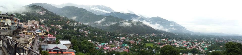 Dhauladhar Mountain Range