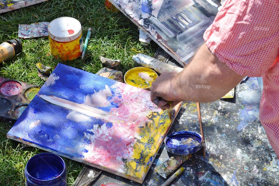 Painting the Washington monument