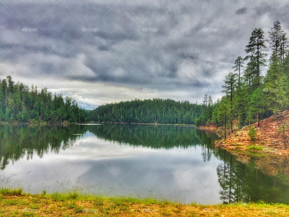 Quite and beautiful in Bears 🐻 Canyon Lake. Just beautiful hike down to Lake. 🏕