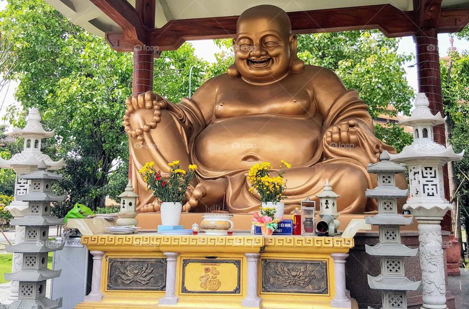 happy buddah