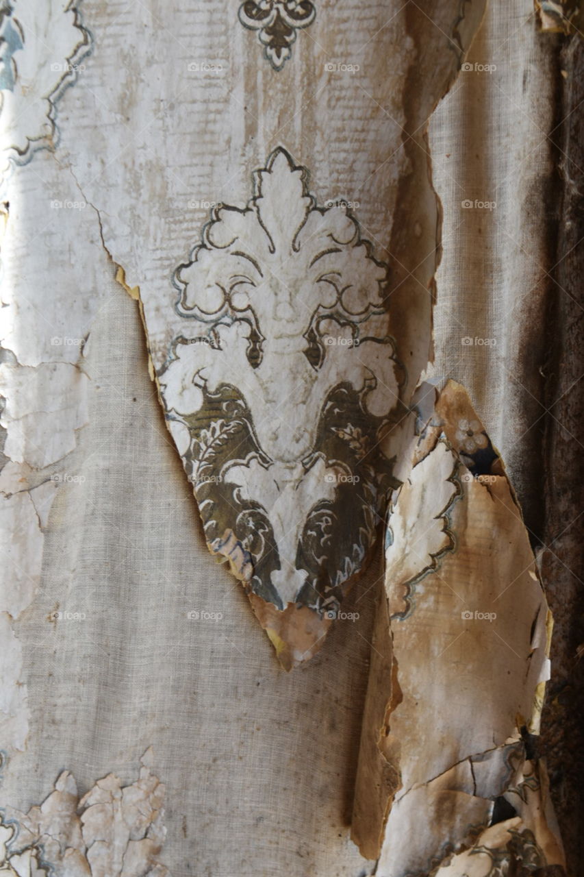 Aged wallpaper