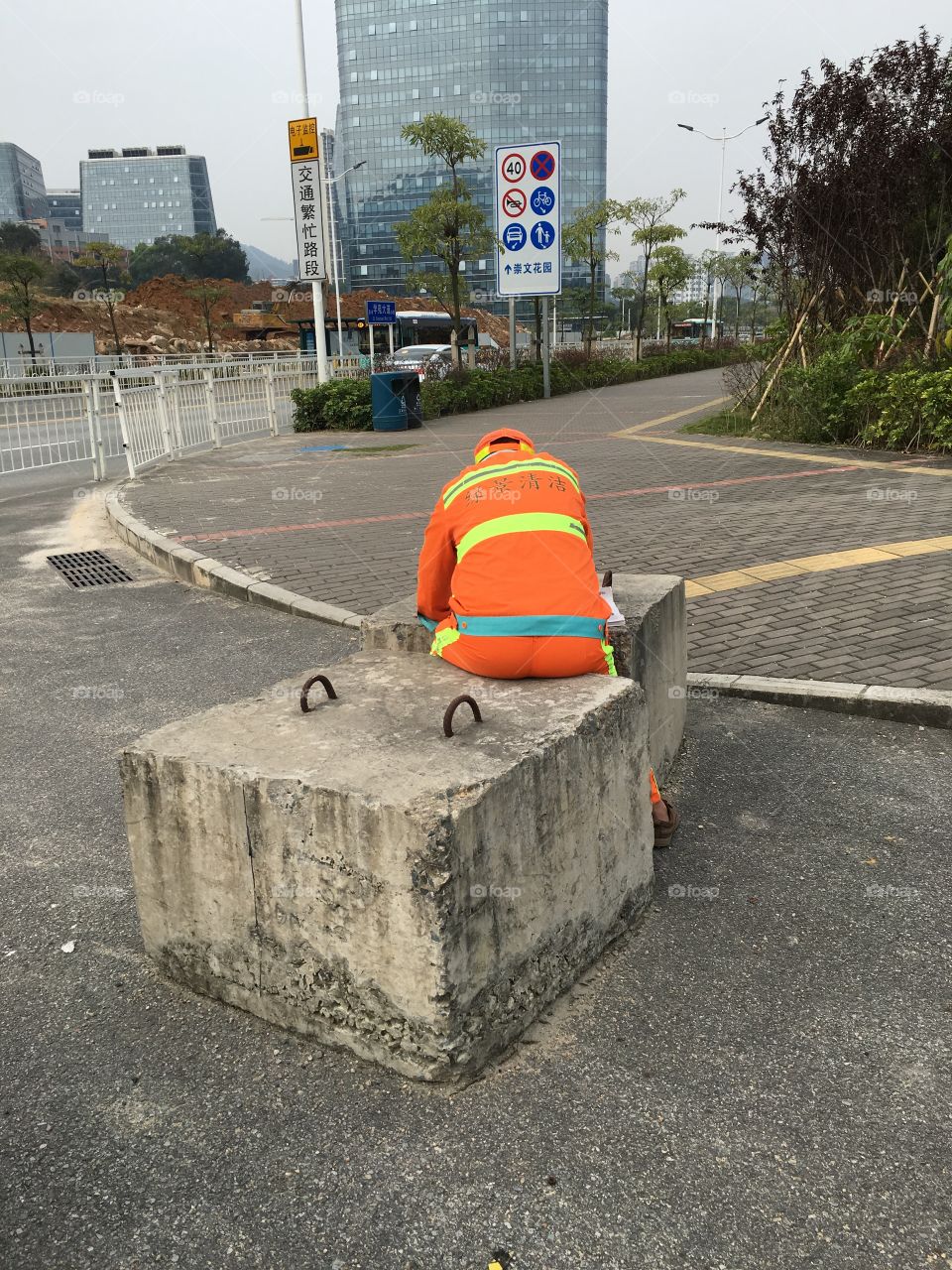 Chinese Street Cleaner in Shenzhen, China 